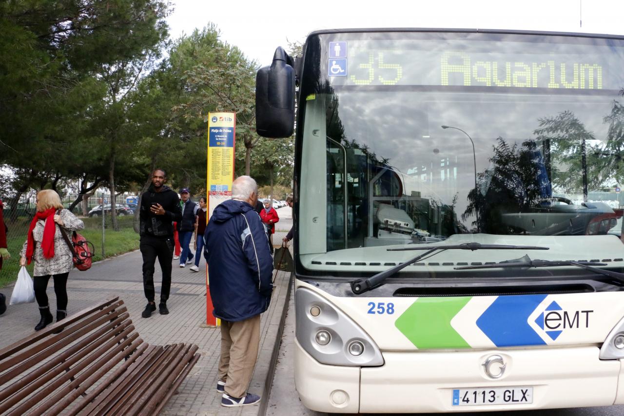 Aconsejan A Ch Feres De Emt De Palma No Cobrar En Efectivo