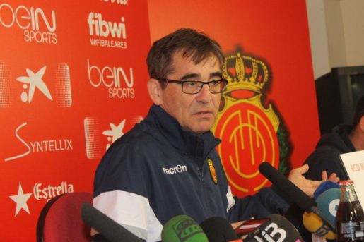 Vázquez enfoca los partidos ante el Llagostera y el Huesca como «finales»