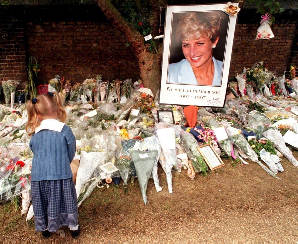 Fotogalería 15º Aniversario De La Muerte De La Princesa Diana 