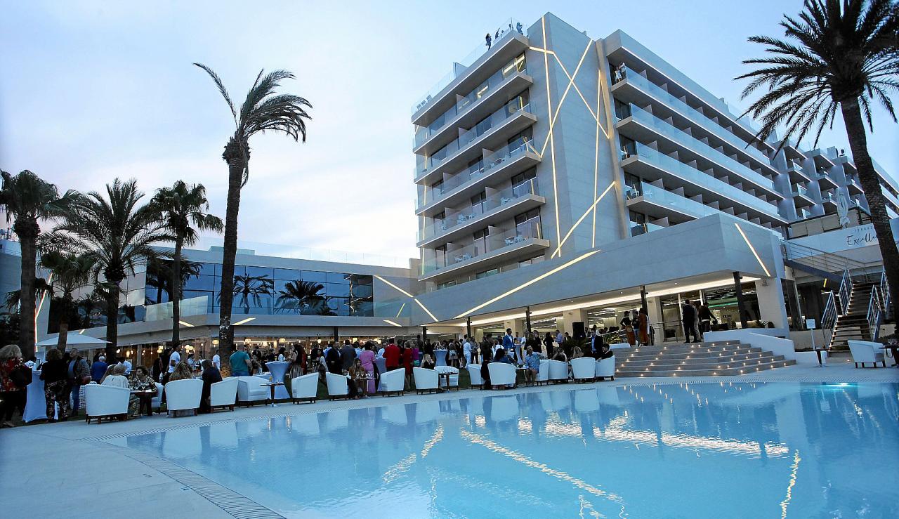 Hotel Torre del Mar de Ibiza: 45 años de excelencia turística